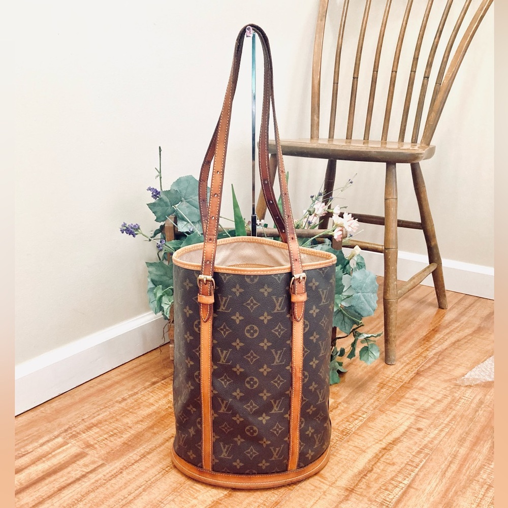 Louis Vuitton 2017 Bucket GM